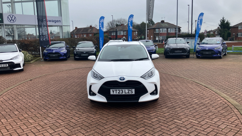 Toyota Yaris 1.5 Hybrid Design 5dr CVT Hybrid Hatchback